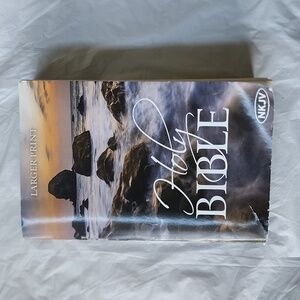 Large Print Bible NKJV Thomas Nelson